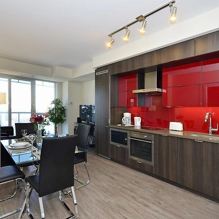 Atlas Suites - Cn Tower & Convention Centre Toronto Room photo